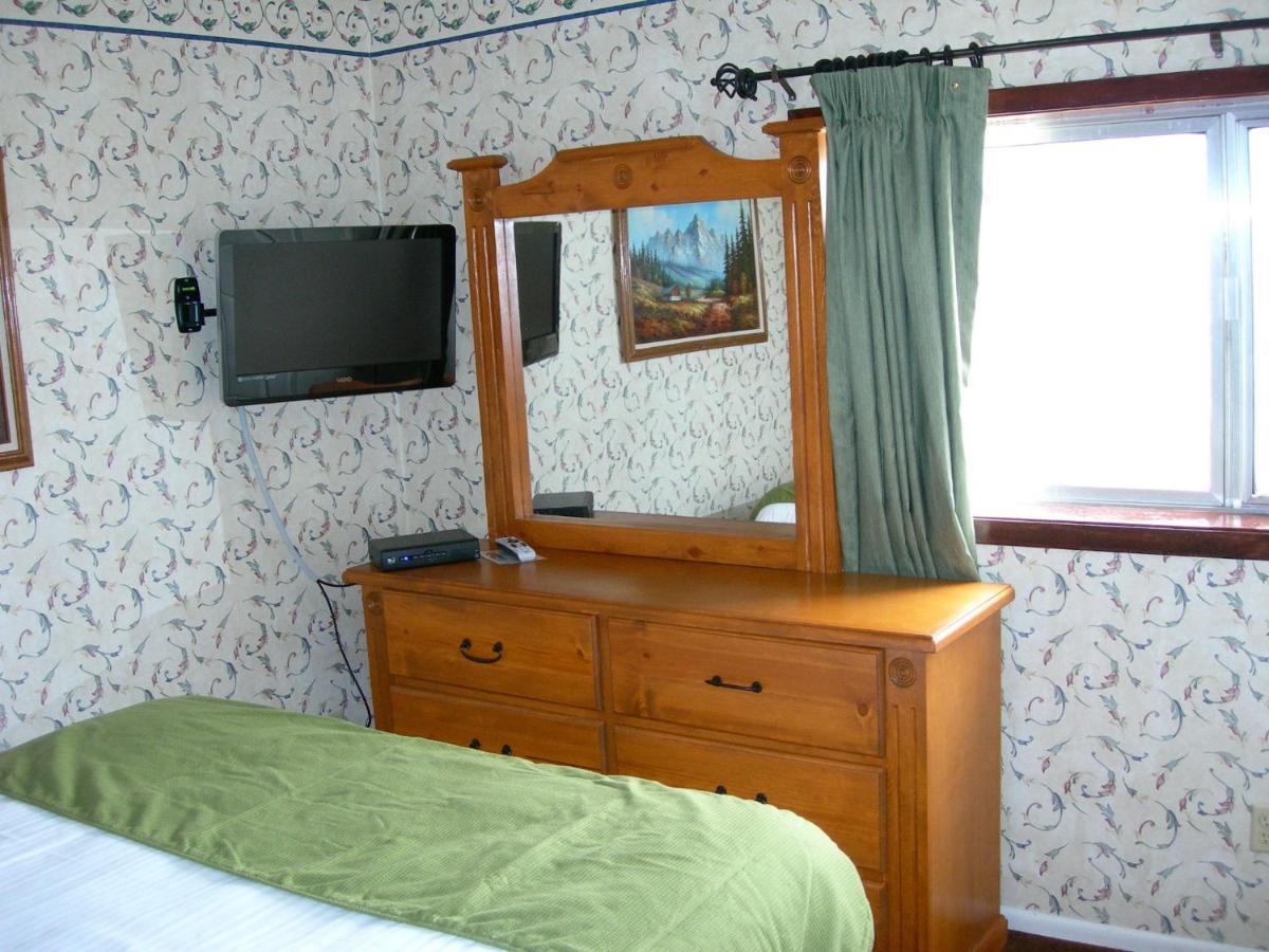 ברידג'פורט Walker River Lodge חדר תמונה